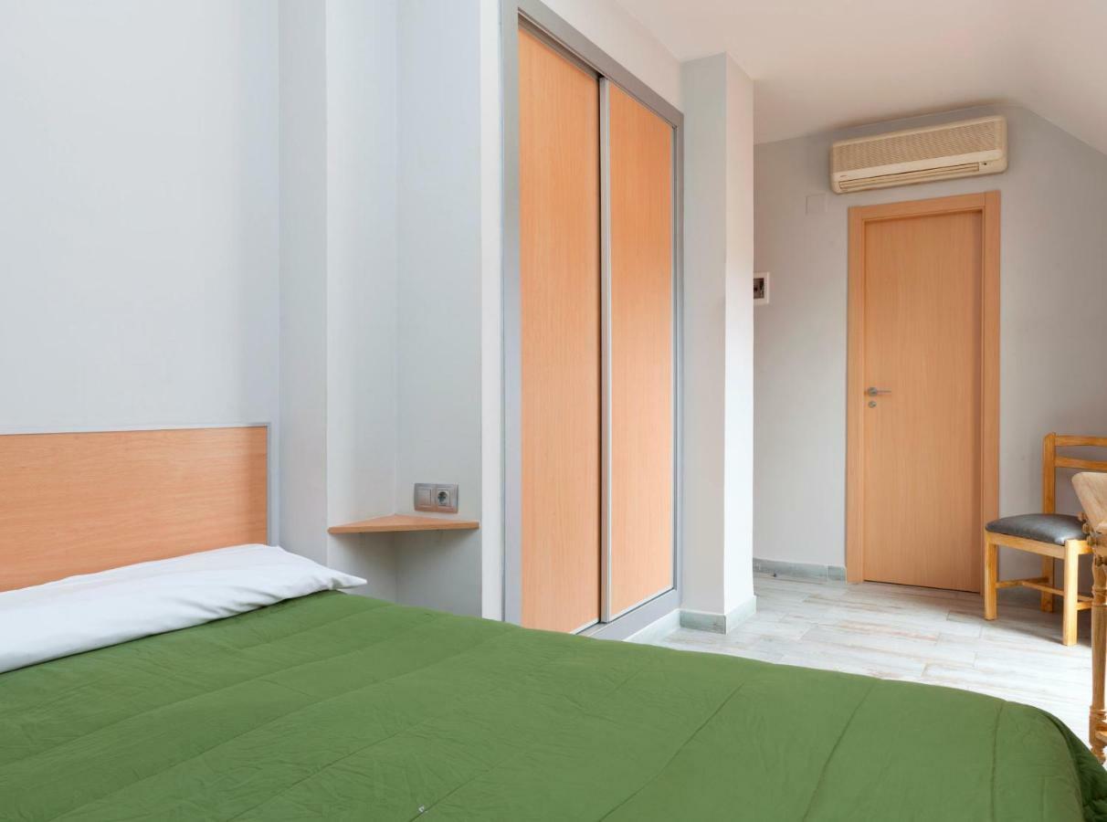 Olympia Ronda Hostel إل بويغ المظهر الخارجي الصورة