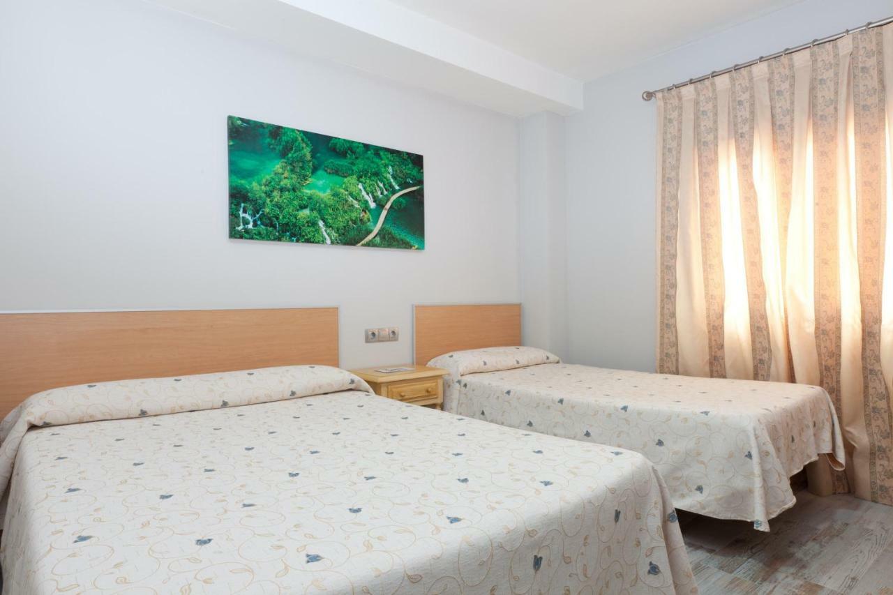 Olympia Ronda Hostel إل بويغ المظهر الخارجي الصورة